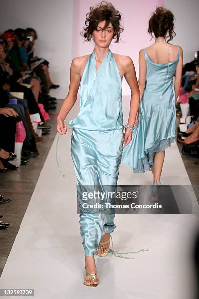 Model wearing Paul Hardy Spring 2005 Collection during Mercedes-Benz Spring 2005 Fashion Week at Smashbox Studios - Paul Hardy - Runway at Smashbox...