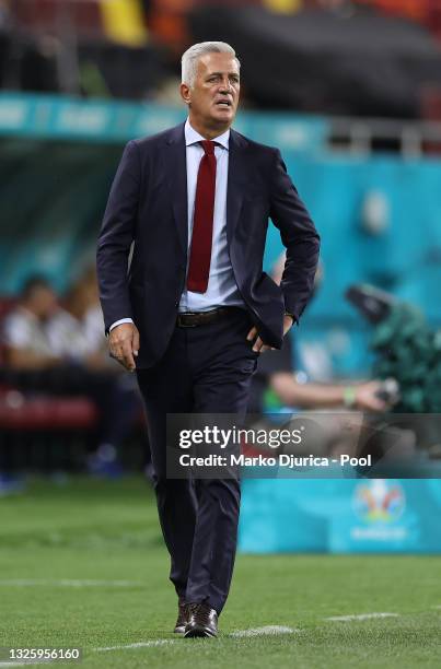 Vladimir Petkovic, Head Coach of Switzerland looks on during the UEFA Euro 2020 Championship Round of 16 match between France and Switzerland at...