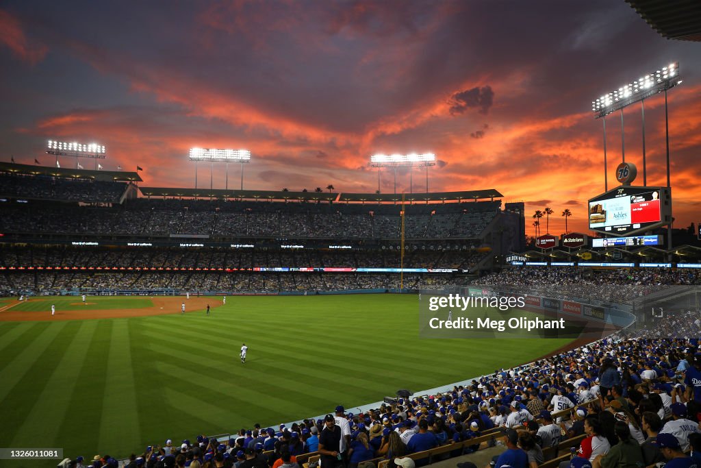 San Francisco Giants v Los Angeles Dodgers