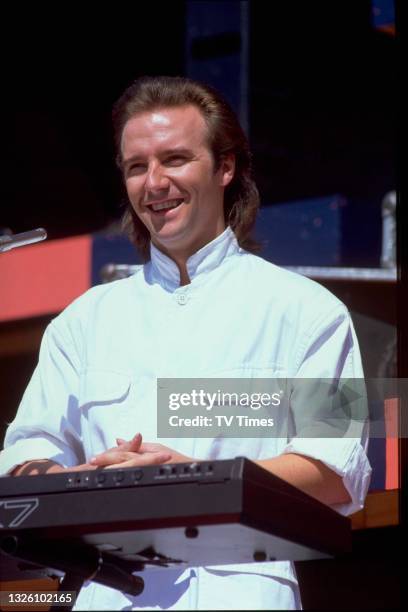 Vocalist Midge Ure of new wave pop group Ultravox, circa 1984.