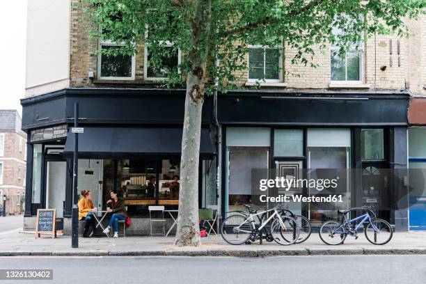 34 364点のカフェ 外観のストックフォト Getty Images 34 364点のカフェ 外観のストックフォト Getty Images