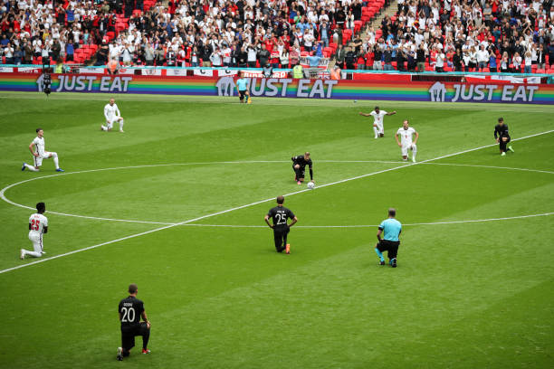 Team kneels beore the UEFA Euro 2020 Championship Round of 16 match between England and Germany at Wembley Stadium on June 29, 2021 in London,...