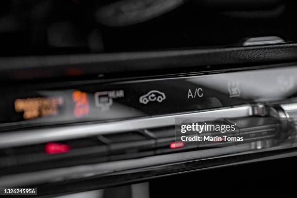 Auto Ac Panel Car Air Conditioning Photos and Premium High Res Pictures - Getty Images
