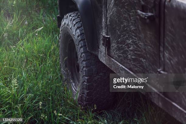 close-up of suv tire. - off highway vehicle stock pictures, royalty-free photos & images