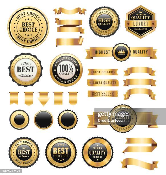 stockillustraties, clipart, cartoons en iconen met gold badges and ribbons set - play button