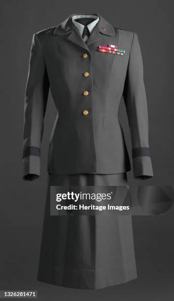 Military Robe 840 Us Military Dress Uniforms Stock Photos, High-Res Pictures, and ...