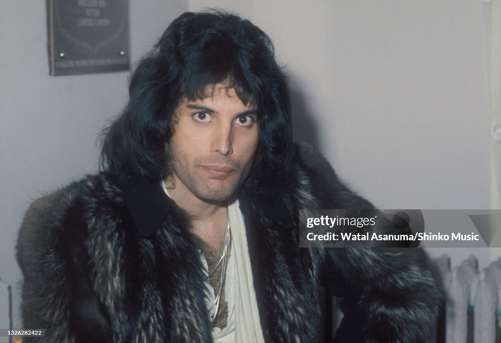 Queen Ridge Farm Freddie Mercury of Queen, portrait in fur coat, at Ridge Farm Studio ...