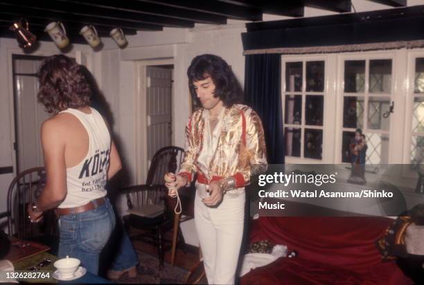 Queen Ridge Farm Band Recording Studio Night Photos and Premium High Res Pictures ...