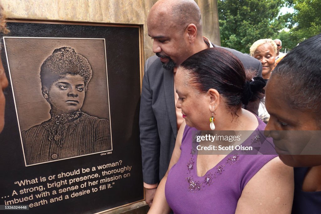 Chicago Unveils Ida B. Wells Monument