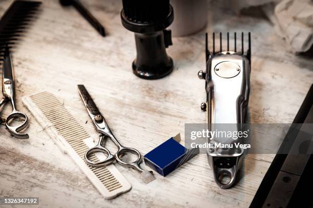 top view of barber equipment on table - accessoires stock pictures, royalty-free photos & images