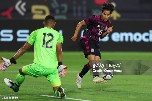 Diego Lainez of Mexico kicks the ball to score the first goal of his team during the friendly match between Mexico and Panama at Nissan Stadium on...