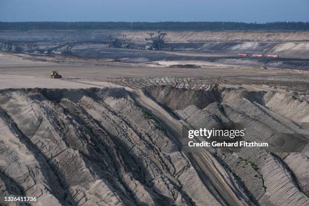open pit lignite mine, niederlausitz, germany - lusatia stock pictures, royalty-free photos & images