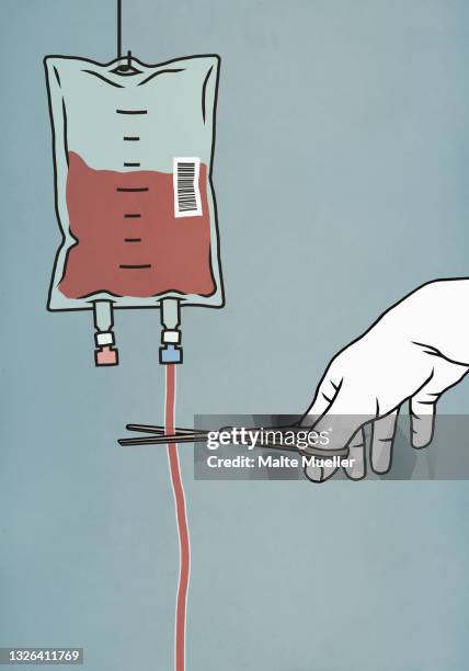hand with scissors cutting blood bag - blutkonserve stock-grafiken, -clipart, -cartoons und -symbole