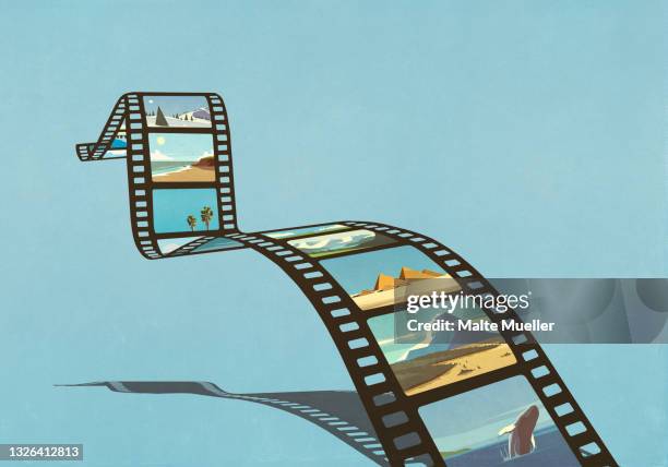 ilustraciones, imágenes clip art, dibujos animados e iconos de stock de travel and nature images on film reel - película equipo fotográfico