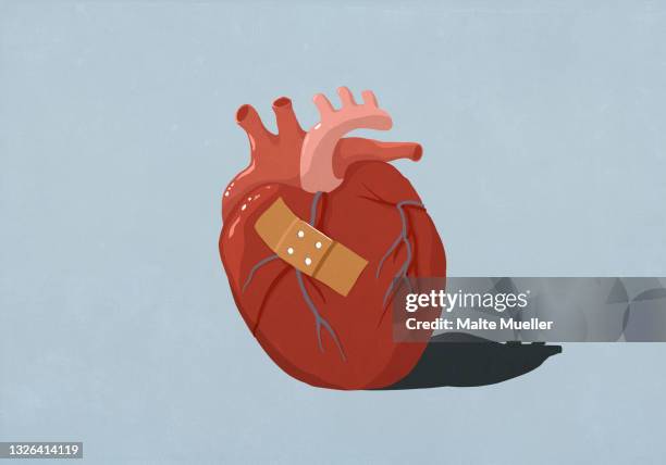 illustrazioni stock, clip art, cartoni animati e icone di tendenza di bandage on human heart - cuore spezzato