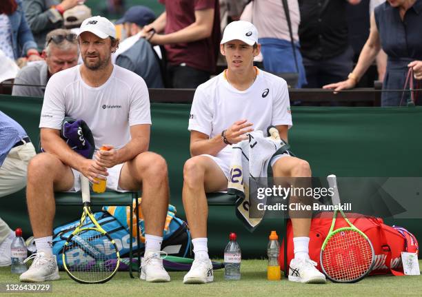 Matthew Ried Melbourne Matt Reid Australia Photos and Premium High Res Pictures - Getty Images
