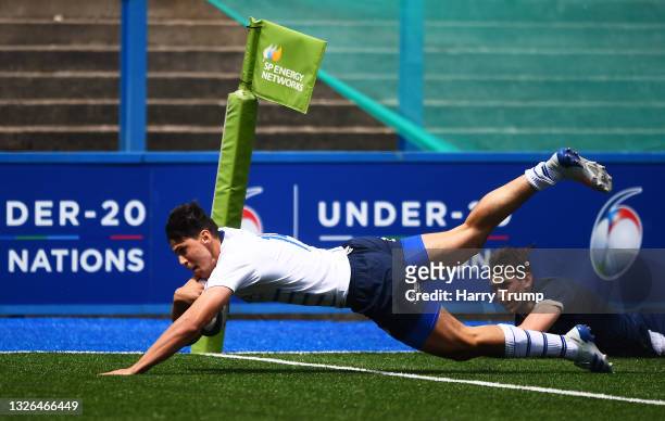 Flavio Pio Vaccari of Italy goes over to score their sides first try during the Round Three of the U20 Six Nations Rugby Championship match between...