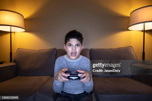 Rage Quit Gaming Photos and Premium High Res Pictures - Getty Images