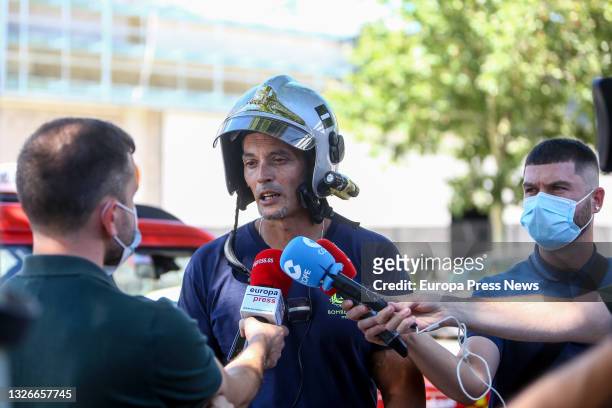 The deputy chief officer of the fire department of the City Council, Pedro Garau, gives statements to the media in the vicinity of the building under...