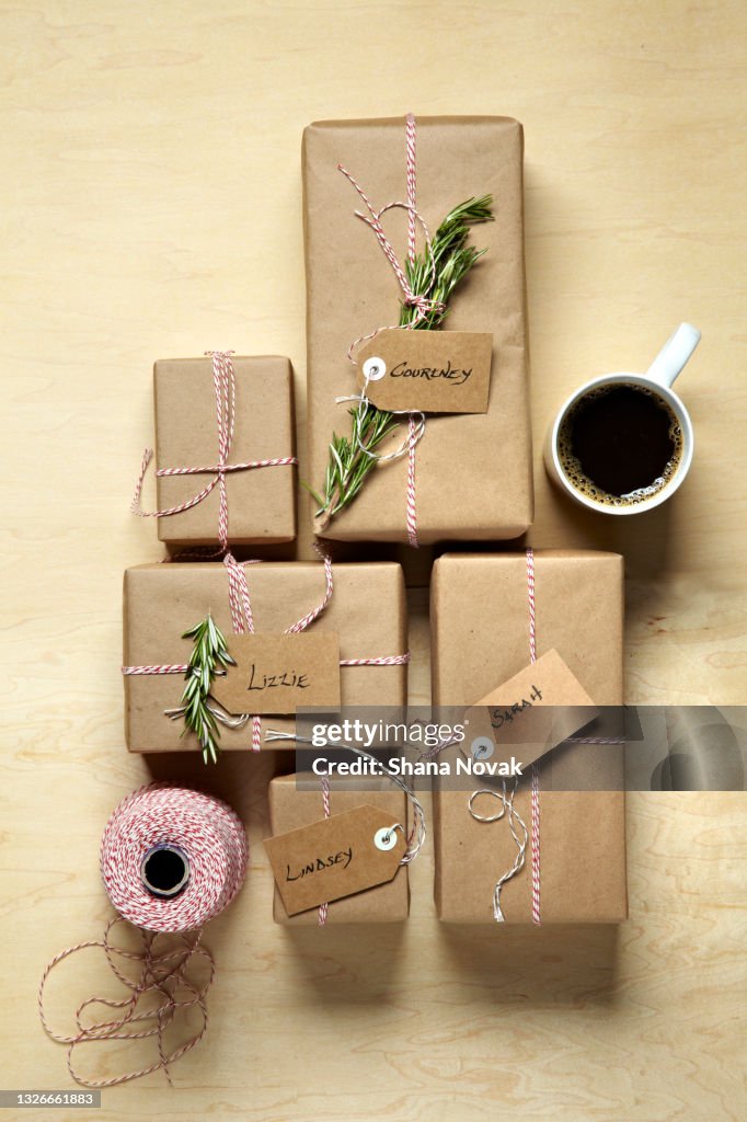 Organic Gift Wrap Ideas