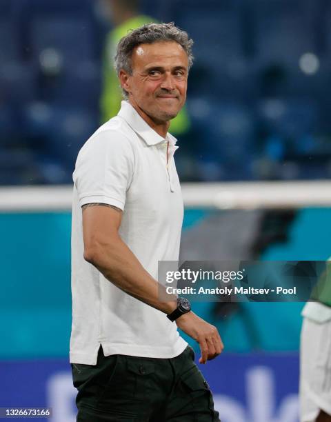 Luis Enrique, Head Coach of Spain reacts following victory in the UEFA Euro 2020 Championship Quarter-final match between Switzerland and Spain at...