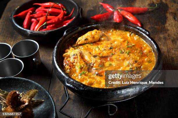 moqueca capixaba - stewing stock pictures, royalty-free photos & images