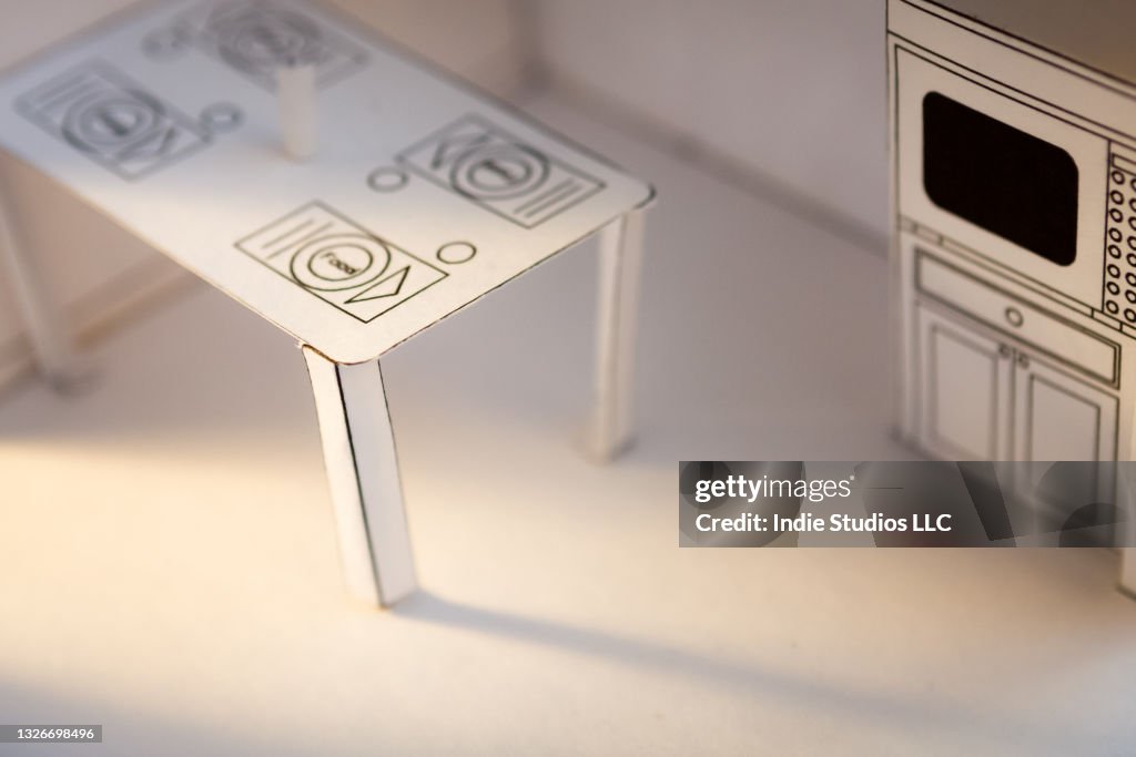 Paper Model of a Suburban Kitchen