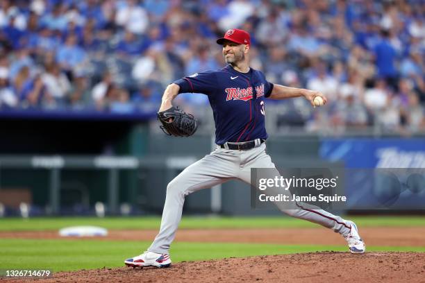 Starting pitcher J.A. Happ of the Minnesota Twins pitches during the 3rd inning of the game against the Kansas City Royals at Kauffman Stadium on...