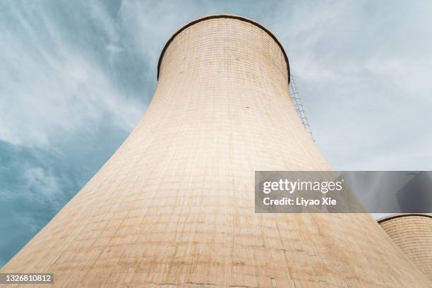 cooling tower in power plant - emergency power supply stock pictures, royalty-free photos & images