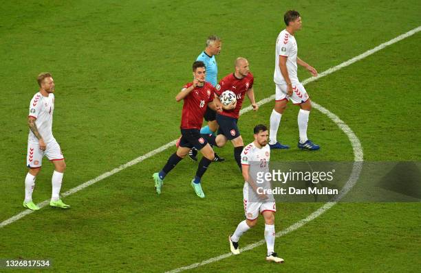 Patrik Schick of Czech Republic celebrates after scoring their side's first goal during the UEFA Euro 2020 Championship Quarter-final match between...