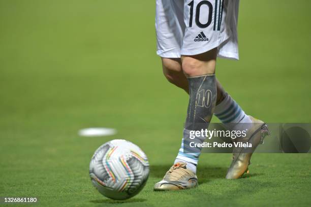 Detail of Lionel Messi of Argentina leg tattoo prior to a quarter-final match of Copa America Brazil 2021 between Argentina and Ecuador at Estadio...