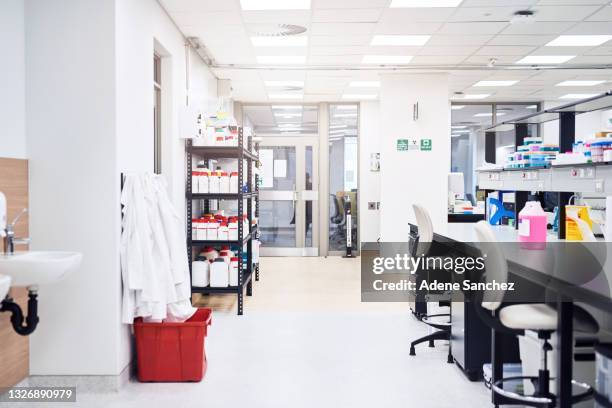 Inside High Tech Laboratory Background Photos and Premium High Res ...