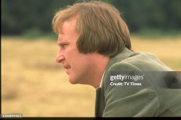 Actor Dennis Waterman in character as Detective Sergeant George Carter in police drama The Sweeney, circa 1978.