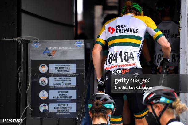 Sarah Roy of Australia and Team BikeExchange at start during the 32nd Giro d'Italia Internazionale Femminile 2021, Stage 3 a 135km stage from Casale...