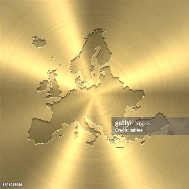 ilustraciones, imágenes clip art, dibujos animados e iconos de stock de mapa de europa sobre fondo dorado - textura circular de metal cepillado - europa continente