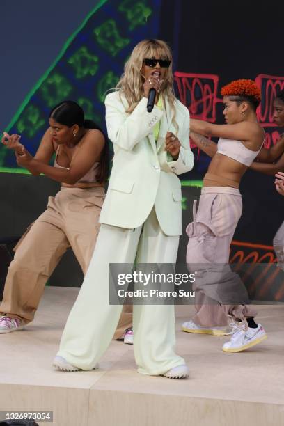 Mia Mathangi Rapper 770 Mia (Rapper) Stock Photos, High-Res Pictures, and Images - Getty Images