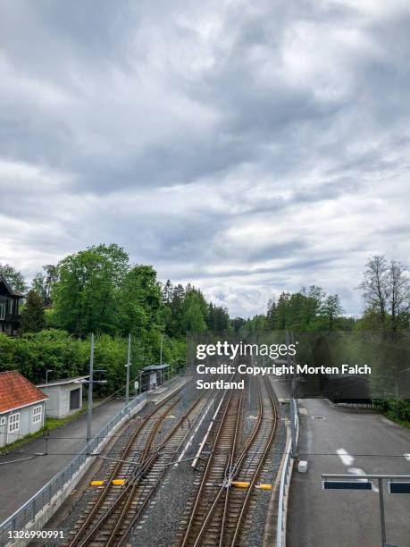 a railroad track on an idyllic place - buskerud stock pictures, royalty-free photos & images