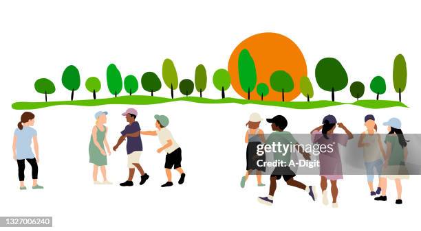 stockillustraties, clipart, cartoons en iconen met recess schoolyard socializing - beschermd natuurgebied