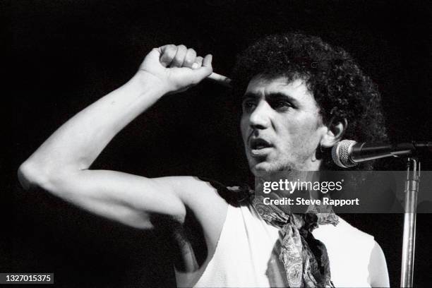 British singer-songwriter Kevin Rowland of Dexys Midnight Runners performing at the Shaftesbury Theatre, London, UK, 9th October 1982.