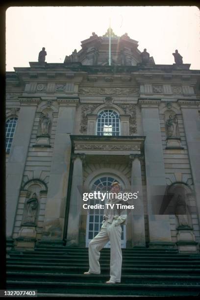 Actor Anthony Andrews in character as Sebastian Flyte in period drama series Brideshead Revisited, circa 1981.