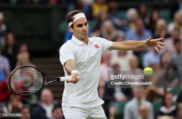 Roger Federer of Switzerland plays a forehand in his Men's Singles Fourth Round match against Lorenzo Sonego of Italy during Day Seven of The...