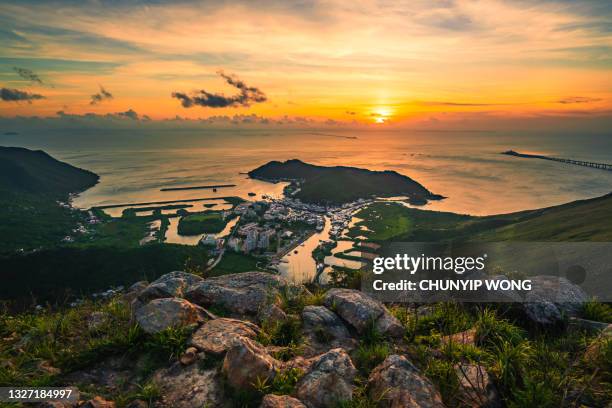 tai o fishing village, lantau, hong kong - tai o imagens e fotografias de stock