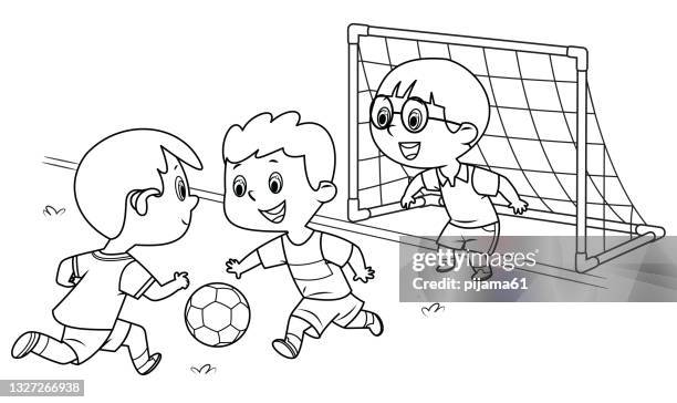 illustrazioni stock, clip art, cartoni animati e icone di tendenza di bianconeri, bambini giocano a calcio - colorare