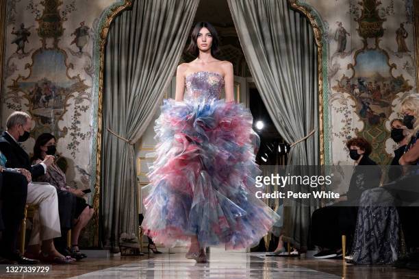 Cynthia Arrebola walks the runway during the Giorgio Armani Prive Couture Haute Couture Fall/Winter 2021/2022 show as part of Paris Fashion Week on...