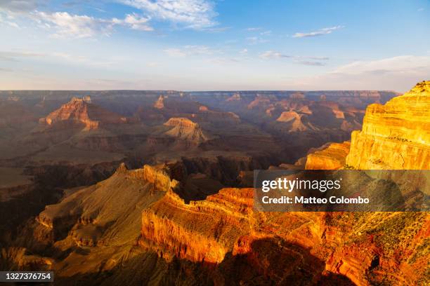 sunset over grand canyon south rim, usa - grand canyon south rim stockfoto's en -beelden