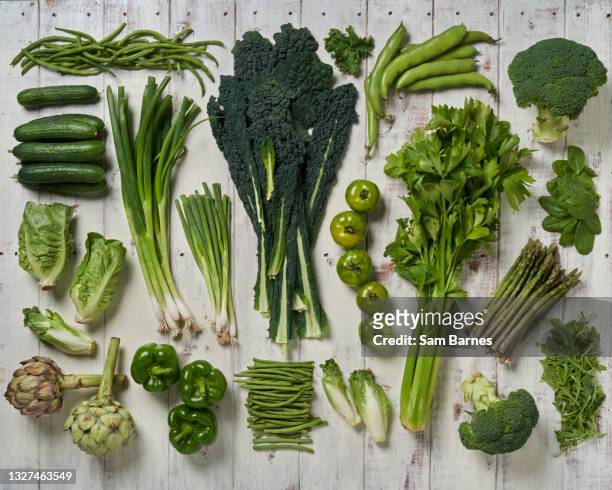 healthy greens - crucifers stock pictures, royalty-free photos & images