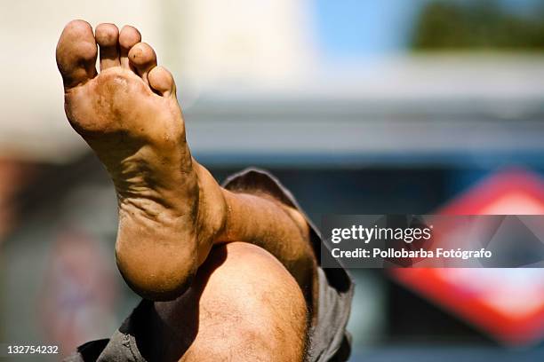 barefoot - bare feet stock pictures, royalty-free photos & images