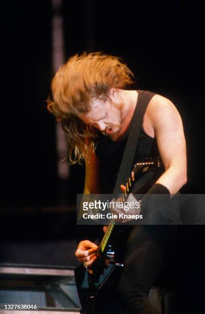 Metallica, James Hetfield, Monsters of Rock Tour, Hasselt, Belgium, 30 August 1991.