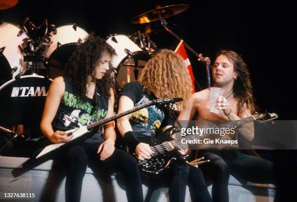 Metallica, Kirk Hammett, Jason Newsted, Lars Ulrich, Monsters of Rock Tour, Hasselt, Belgium, 30 August 1991.