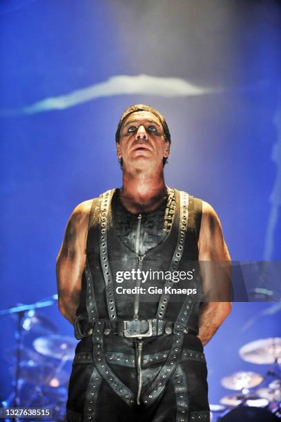 Rammstein, Till Lindemann, Sportpaleis, Antwerpen, Belgium, 10 December 2009.